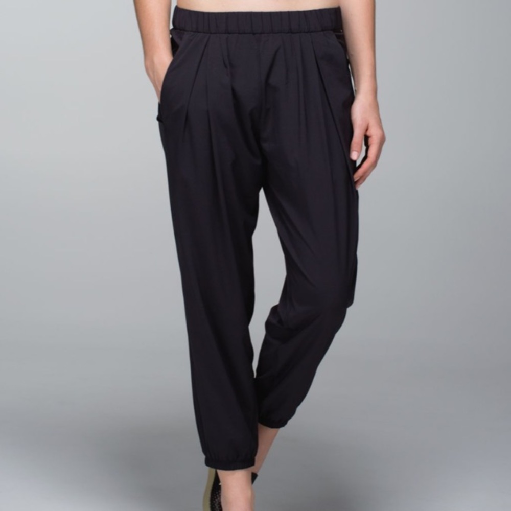 Lululemon Rollin' With My Omies Pant Joggers